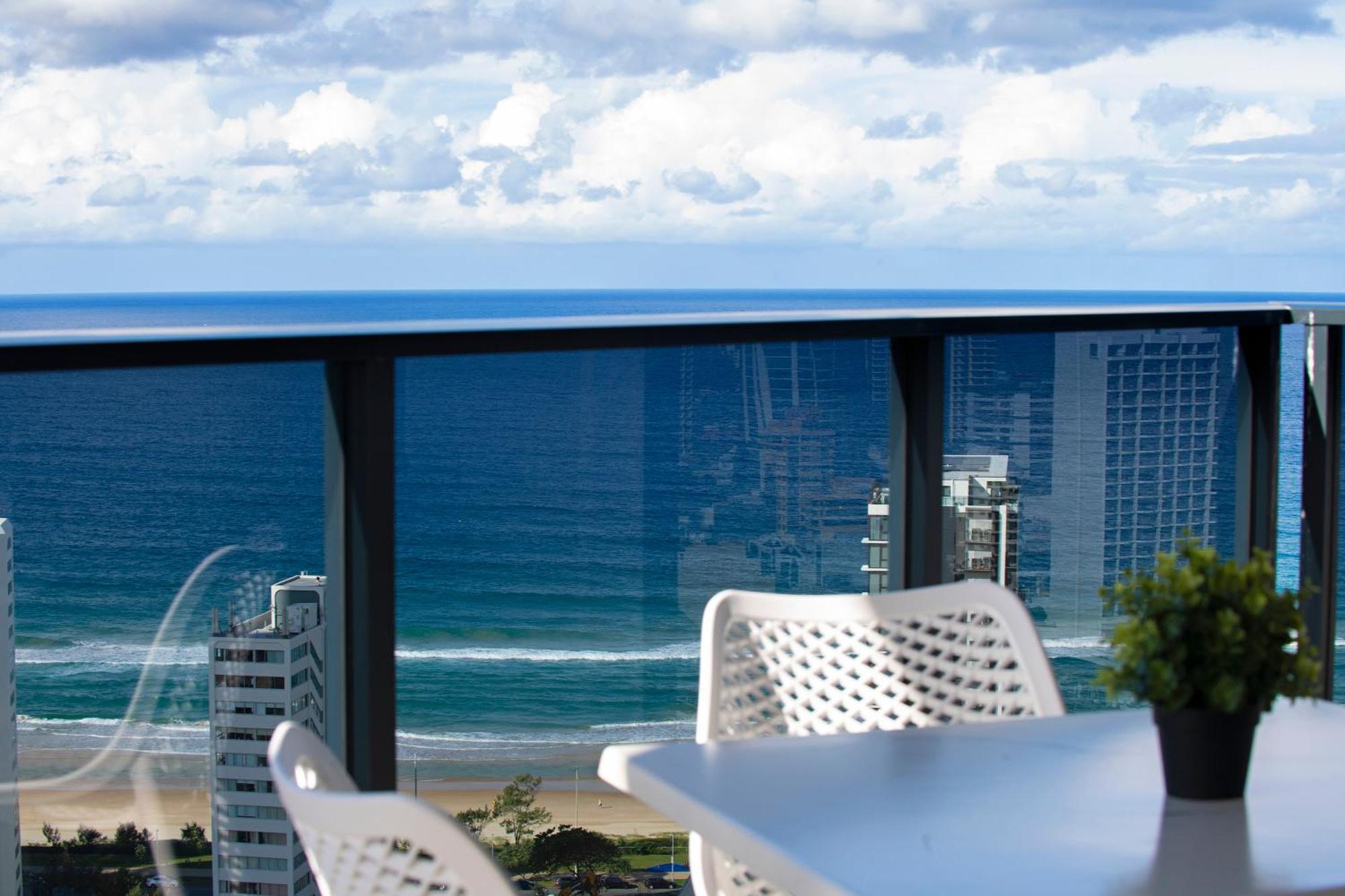 Ruby Building - Self Contained, Privately Managed *